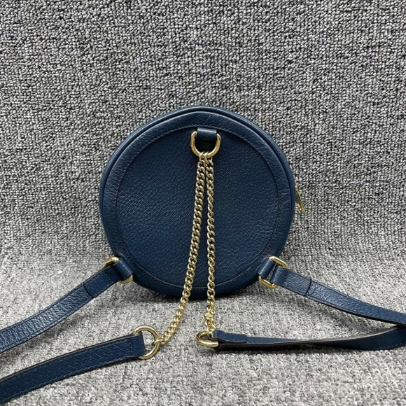 100% Authentic Gucci Leather Round Backpack 499-110324 - Picture 3 of 13